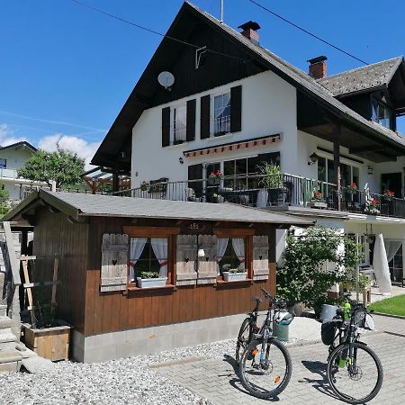 Ferienwohnung Haus Holunder Weißbriach Exterior foto